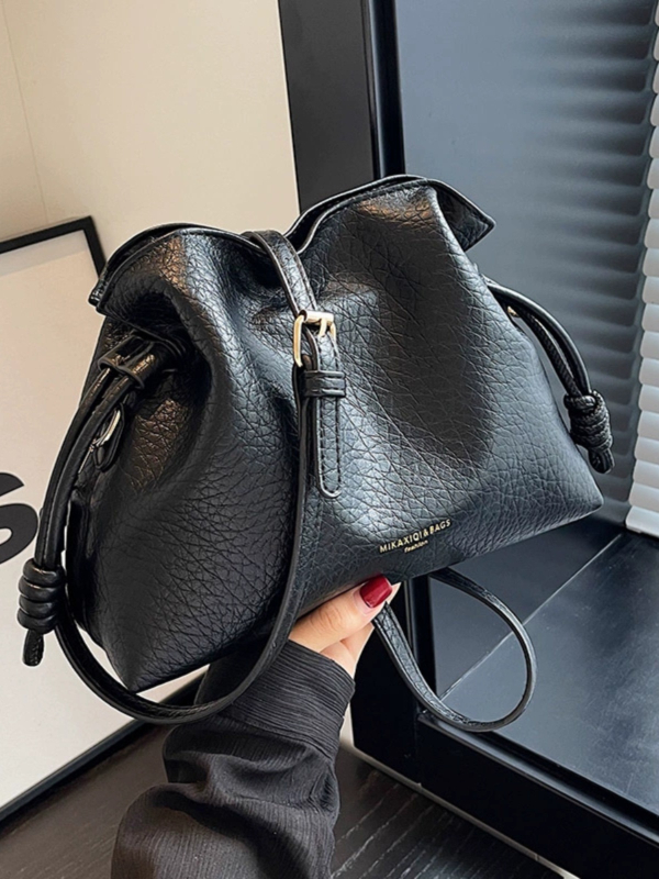 Nova retro ženska mala crossbody bucket torba s plisiranom teksturom oblaka, nišna kvaliteta za jesen-zimu