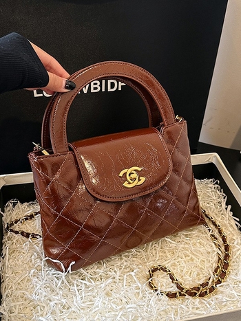 Ženska torbica s lancem, dijamantno prešiven dizajn, ručka i remen za ramena ili crossbody — 2025 novi model, luksuzan stil
