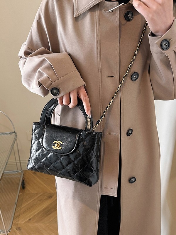 Ženska torbica s lancem, dijamantno prešiven dizajn, ručka i remen za ramena ili crossbody — 2025 novi model, luksuzan stil