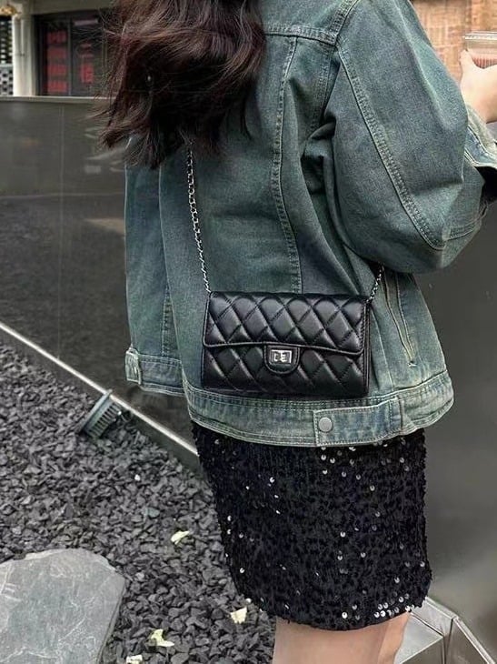 Xiaoxiang Woc lančana torbica, mini kvadratna torbica s romboidnim šavom, dugački novčanik s karticama, jednostruka naramenica, crossbody, horizontalna torbica za mobitel za žene