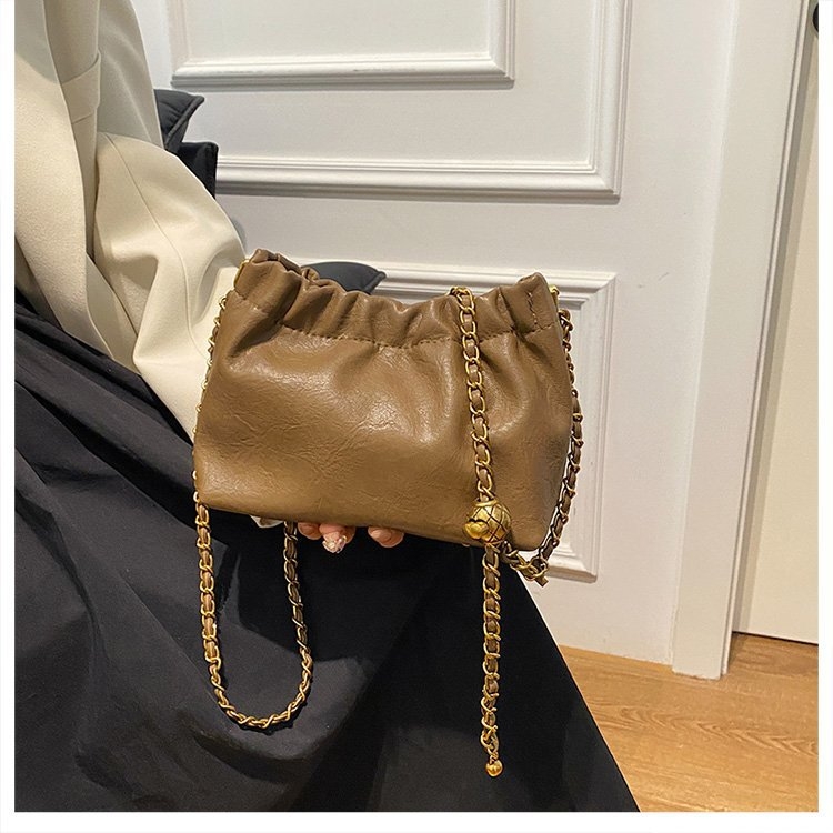 Cloud torba, nova moda, nišni retro dizajn, ženska torba na rame s lancem, mini bucket torba