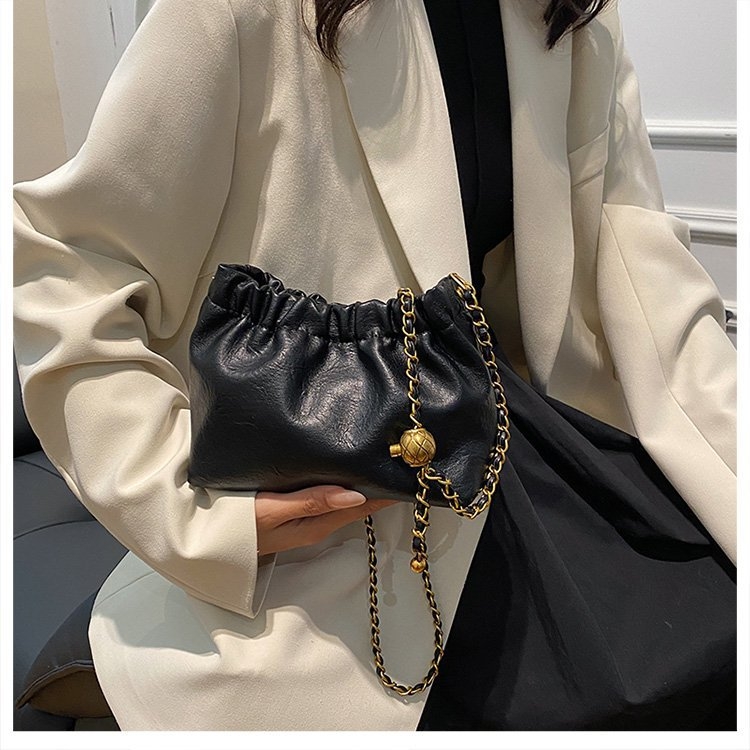 Cloud torba, nova moda, nišni retro dizajn, ženska torba na rame s lancem, mini bucket torba
