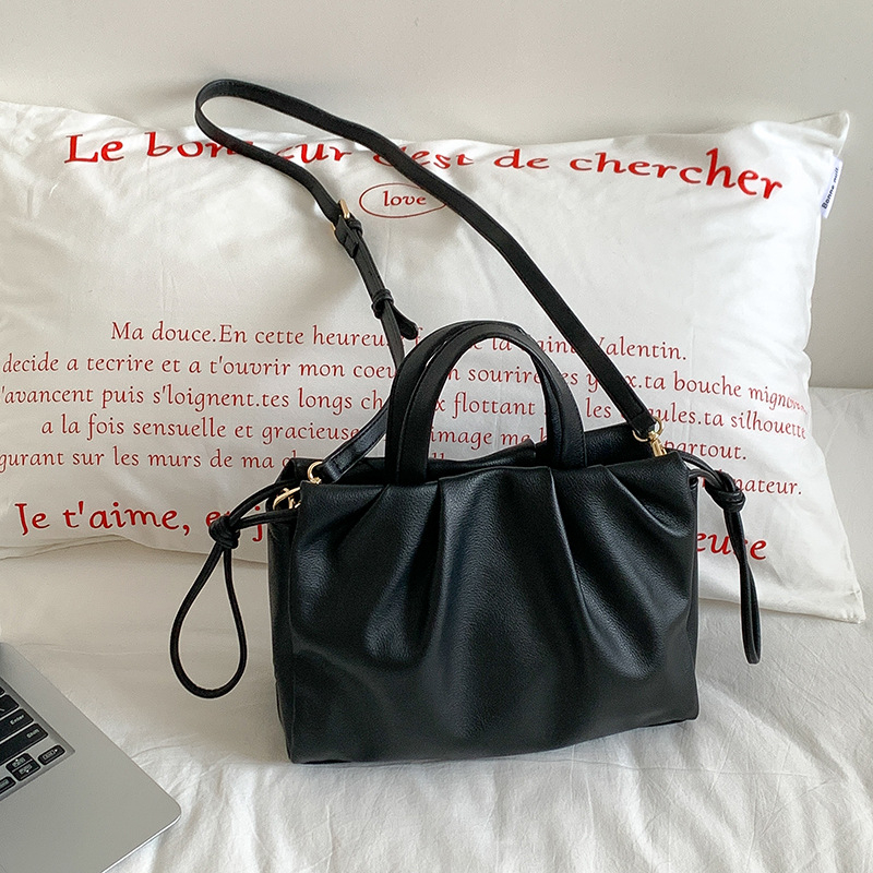 Torba u korejskom stilu, plisirana s motivom oblaka, velika zapremina, dnevna crossbody torba – ljeto 2025