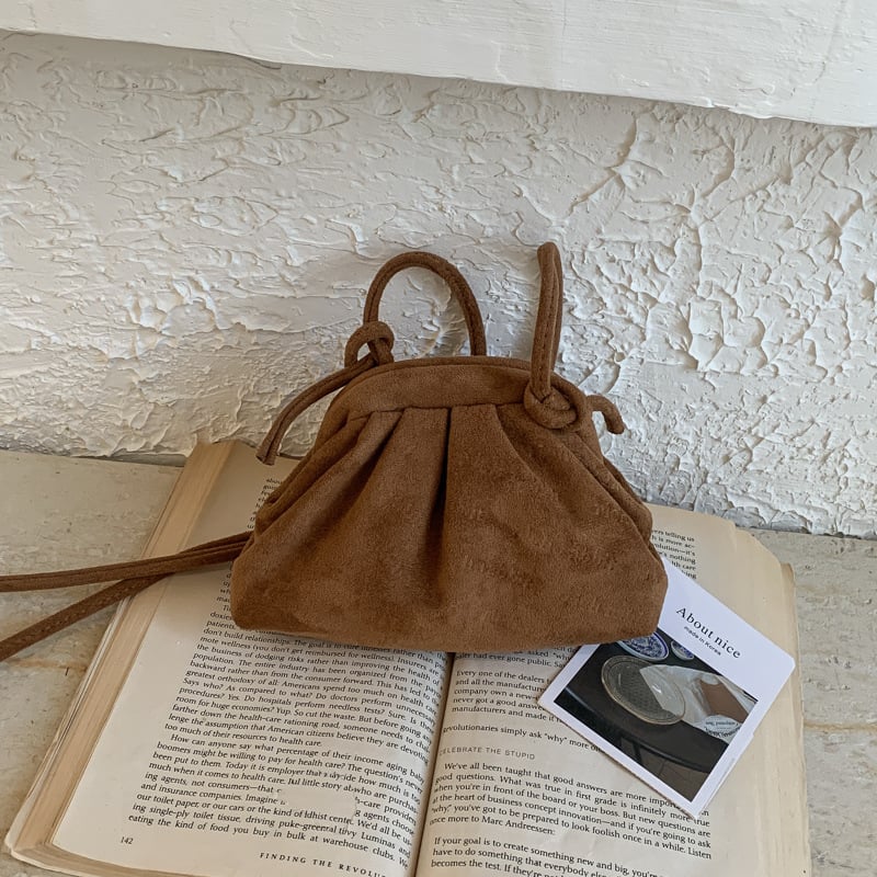 Plisirana jesenska crossbody torbica, velika kapaciteta, retro stil, ženska torba od sintetičke kože