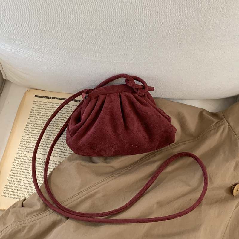 Plisirana jesenska crossbody torbica, velika kapaciteta, retro stil, ženska torba od sintetičke kože