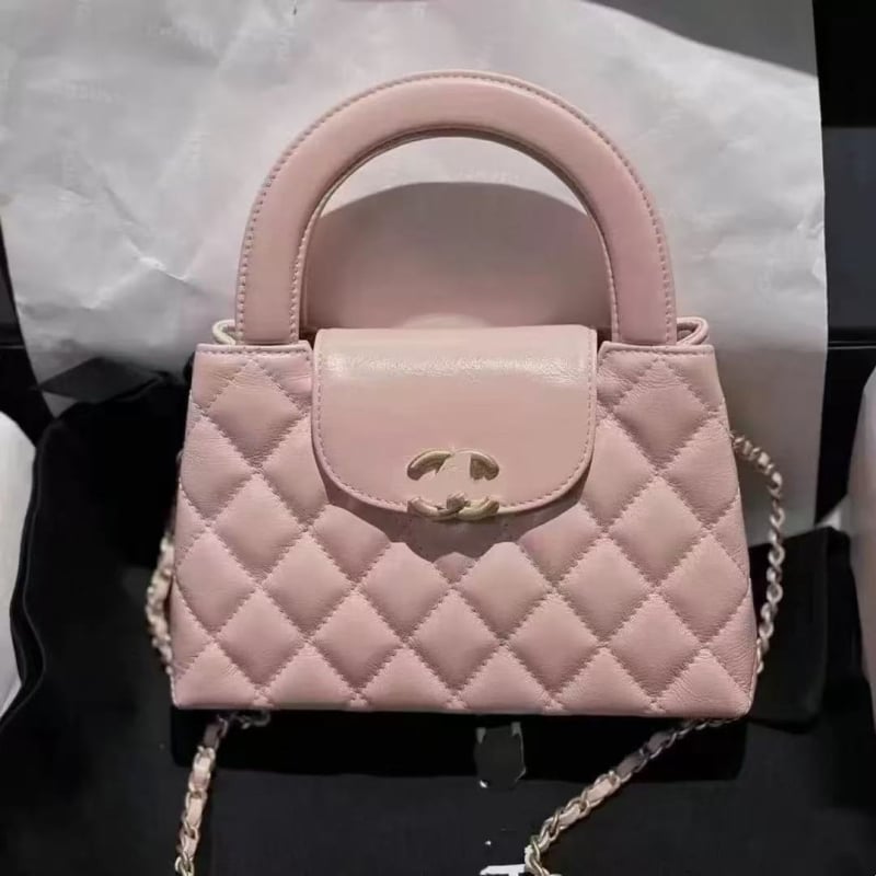 Ženska torbica s lancem preko ramena, prešivana kvadratnog uzorka, crossbody, model 2025