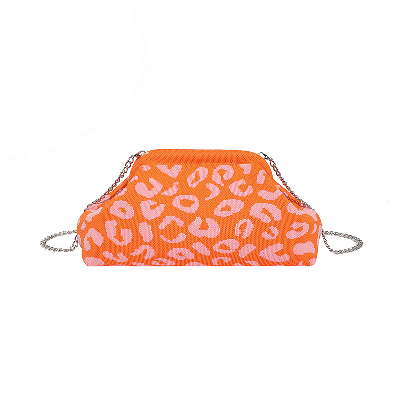 Ženska torba s dizajnom oblaka, crossbody torba s lancem — minimalistička i svestrana, 2026