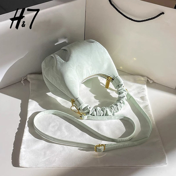 Mini plisirana torbica u obliku oblaka - unisex, poliester, crossbody/ručna torba, proljeće 2024