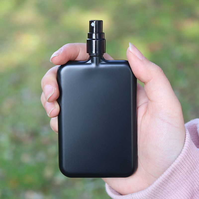 Flacon de parfum din oțel inoxidabil, cu duză, ultra-subțire, 45 ml
