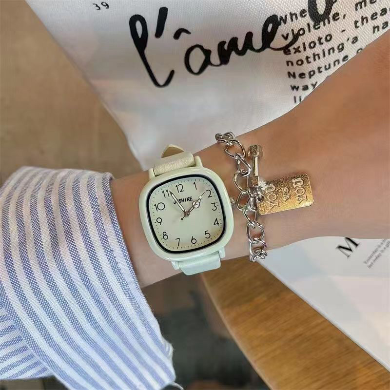 Női négyszögletes karóra Mori-stílusú retro minimalista quartz tinilányok számára