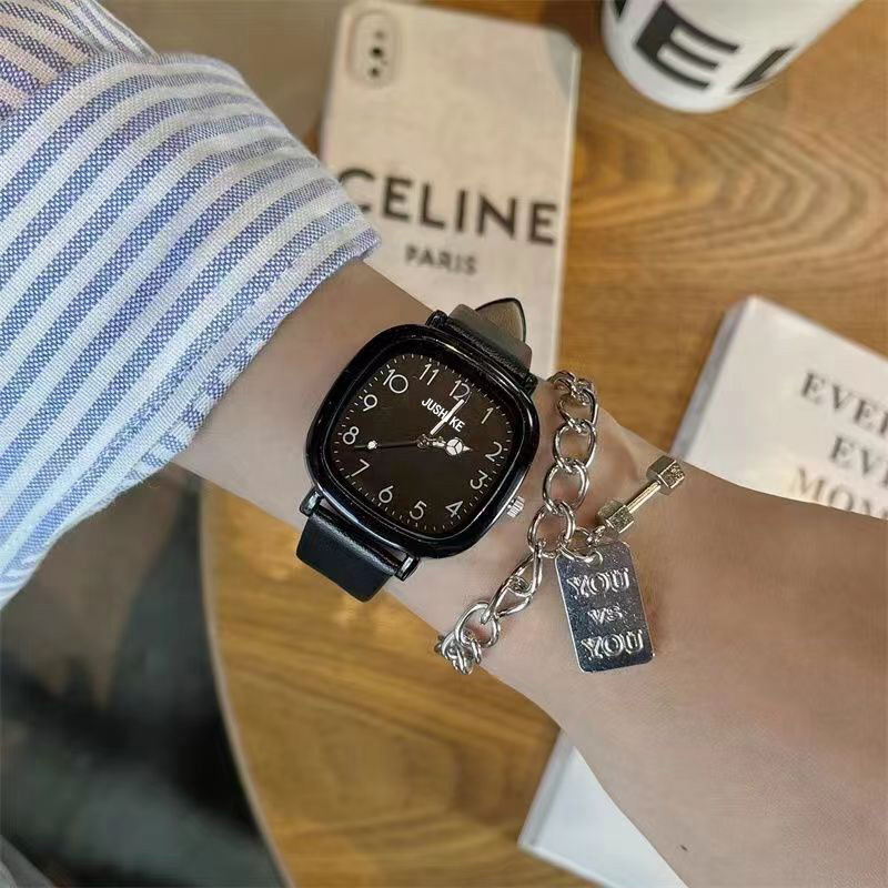 Női négyszögletes karóra Mori-stílusú retro minimalista quartz tinilányok számára