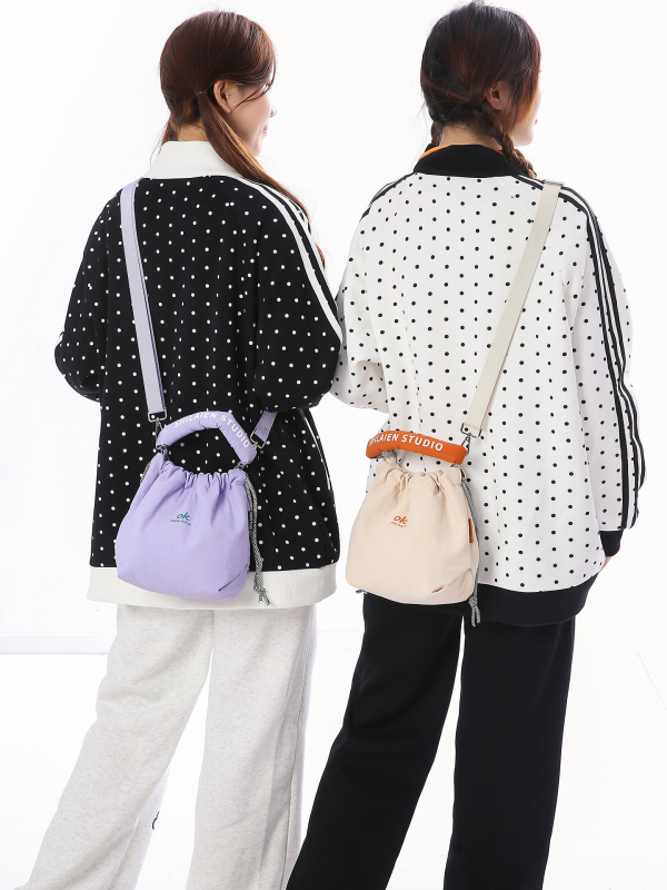 Teksturirana šnirkasta torba s motivom oblaka za žene, torba za rame i crossbody, od nylona