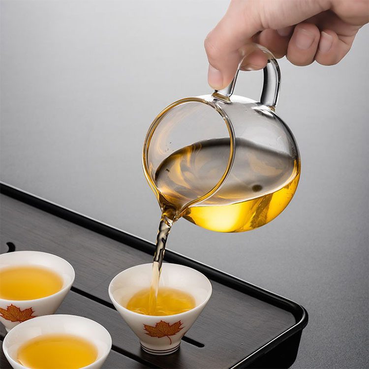 Pahar de ceai din sticlă rezistentă la căldură, cu separator și filtru – set pentru uz casnic