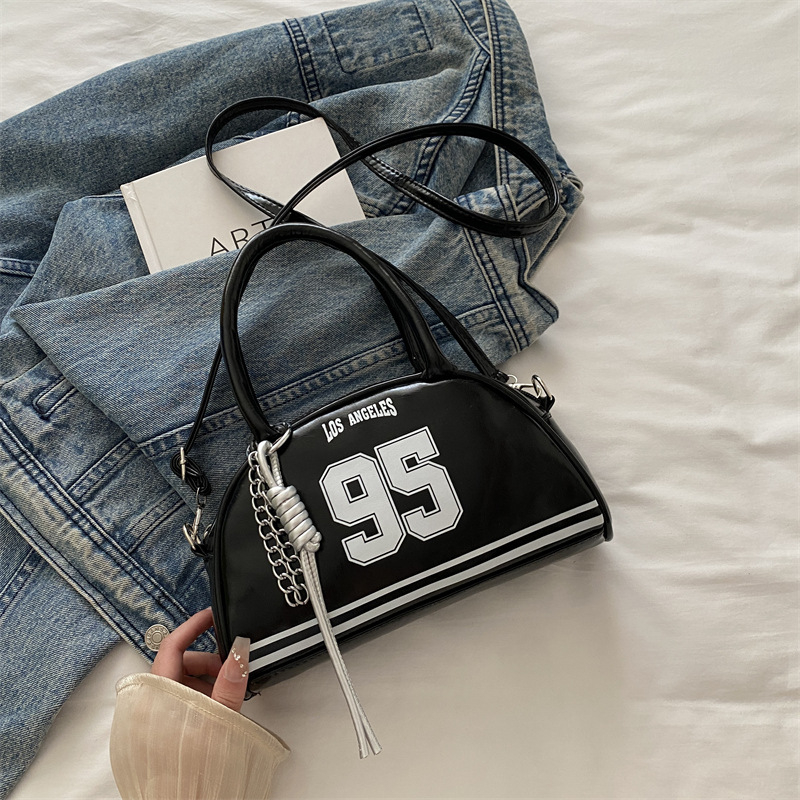 Ženska mala polumjesečna torba, gradski minimalistički stil, dnevna crossbody ili torba preko ramena