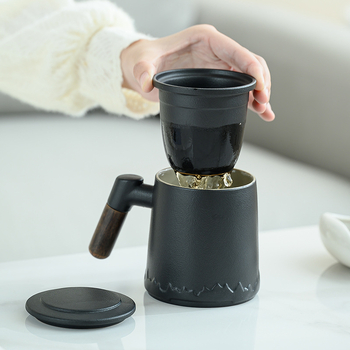 Ceașcă ceramică pentru ceai, cu filtru și capac, design simplu, potrivită pentru birou și cadouri festive