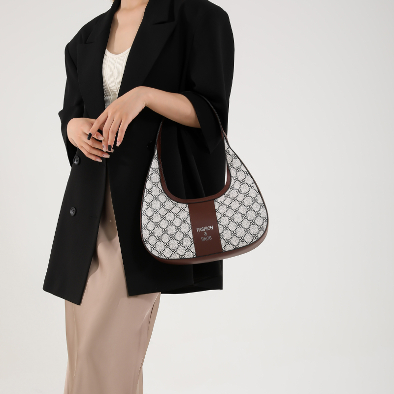 Ženska torbica u francuskom stilu, teksturirana gradska torba, novi model 2024, casual crossbody torba