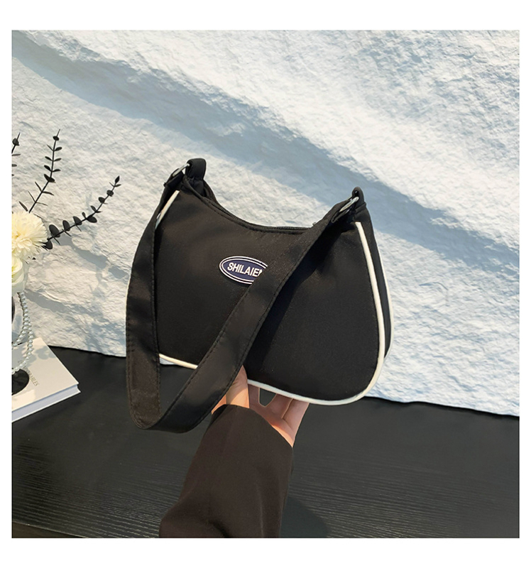 Ljetna mala torbica za ruku, lagana torbica u obliku polumjeseca, crossbody torba
