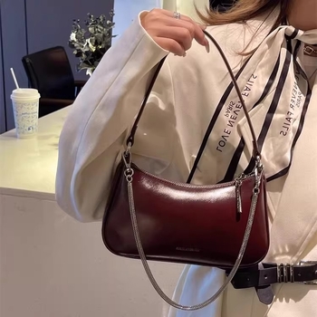 Ženska torbica u francuskom stilu s nišnim dizajnom, torba za pazuh, novi model 2026, vrhunska polumjesečna torba za rame i crossbody