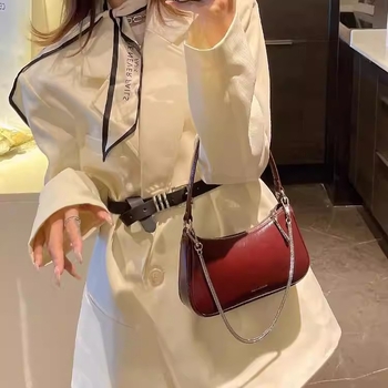 Ženska torbica u francuskom stilu s nišnim dizajnom, torba za pazuh, novi model 2026, vrhunska polumjesečna torba za rame i crossbody
