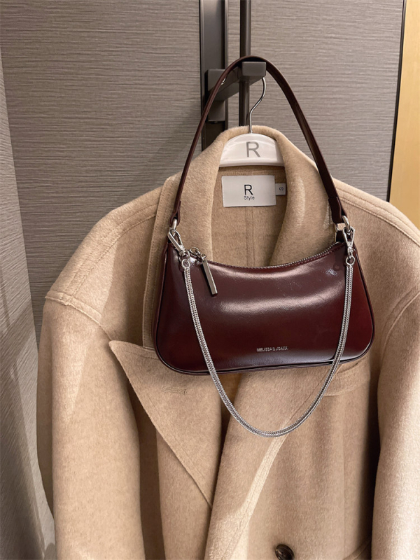 Ženska torbica u francuskom stilu s nišnim dizajnom, torba za pazuh, novi model 2026, vrhunska polumjesečna torba za rame i crossbody