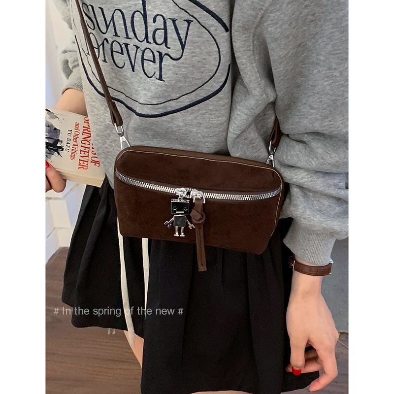 Ženska mini torbica s retro teksturom, nubuk koža, mala kvadratna crossbody torbica za telefon, 2025 novi model, minimalistička i svestrana