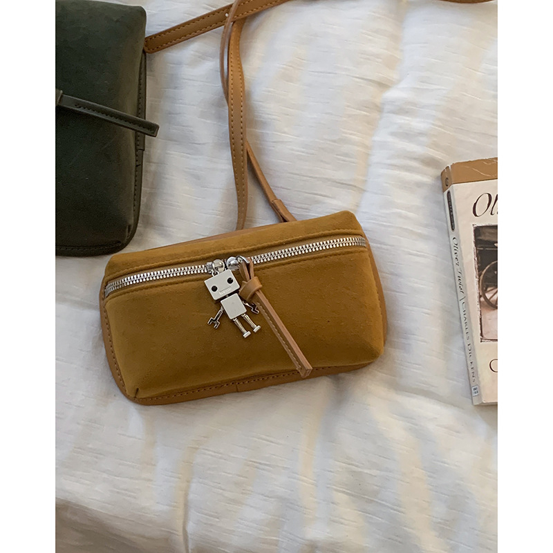 Ženska mini torbica s retro teksturom, nubuk koža, mala kvadratna crossbody torbica za telefon, 2025 novi model, minimalistička i svestrana