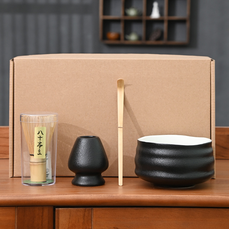 Set Matcha cu bol pentru ceai, tel de bambus, bambus alb, set de patru piese în cutie, farfurie cu flori de cireș, stil japonez