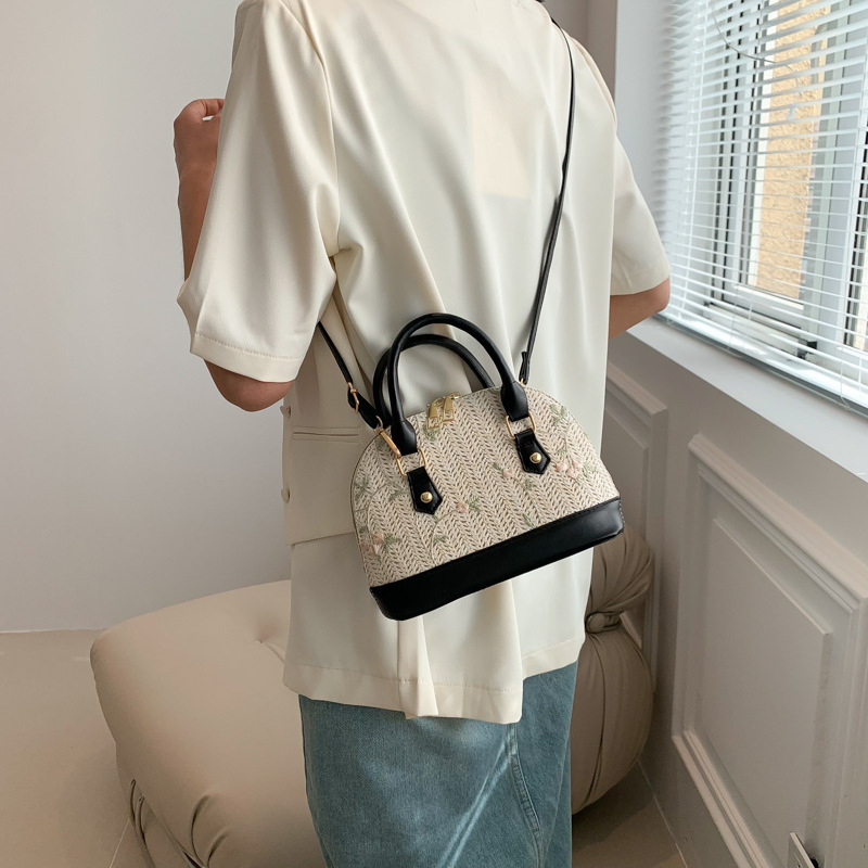 Ženska PU Shell torba za ramena, crossbody, jesen 2025, vintage inspiracija, minimalistički stil