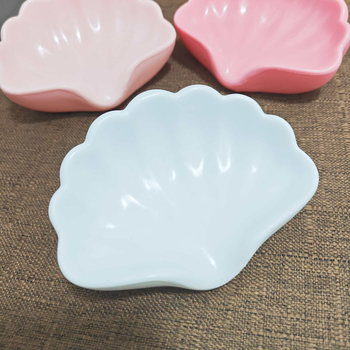 Suport din plastic pentru săpun, în formă de scoică, cu drenaj, design luxos, montaj fără găuri