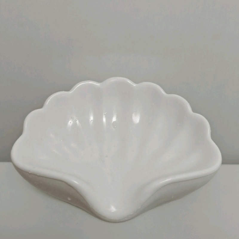 Suport din plastic pentru săpun, în formă de scoică, cu drenaj, design luxos, montaj fără găuri