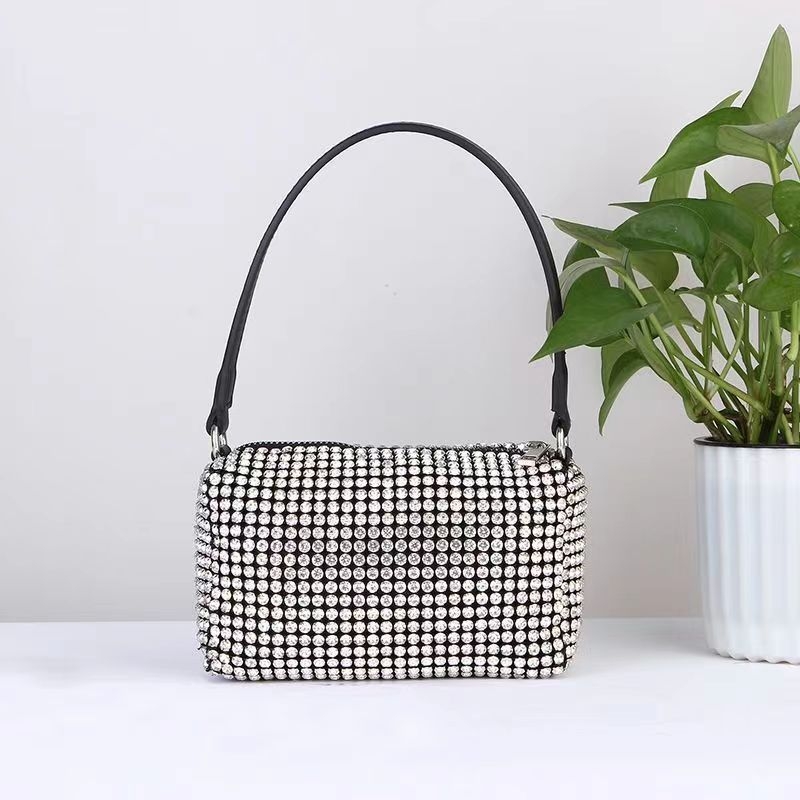 Torba sa kristalima, dojam luksuza, model 2023, ručna i s lancem za rame, potpuno ukrašena kristalima, večernja clutch torba, može se nositi i kao crossbody