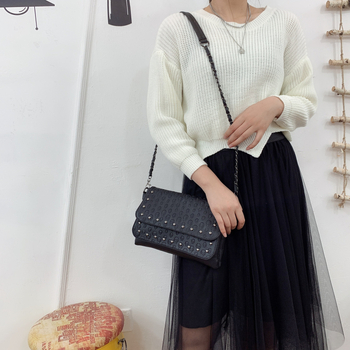 Ženska PU crossbody torbica s motivom lubanje, mala kvadratna torbica s lancem