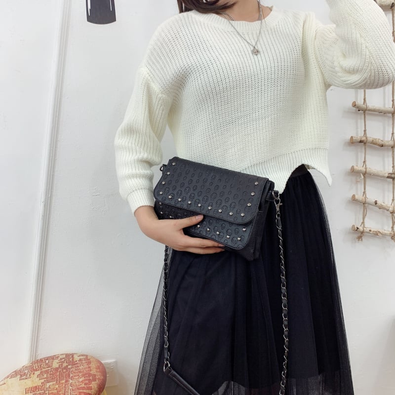 Ženska PU crossbody torbica s motivom lubanje, mala kvadratna torbica s lancem