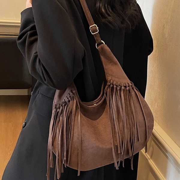 Női boho tassel velúr bucket táska, amerikai stílus, egy vállon átvetős pánttal