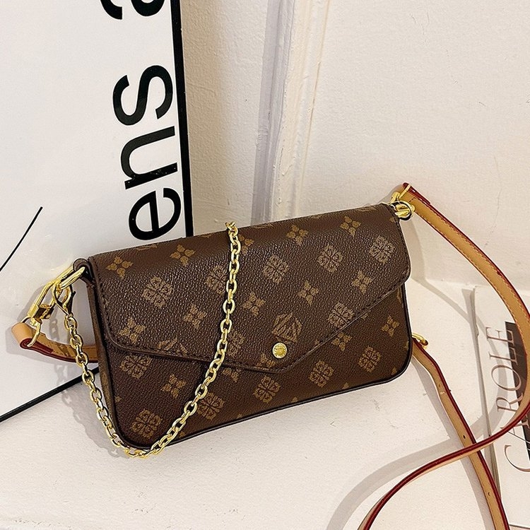 PU kožna retro mala ženska torbica, zimska kolekcija 2024, kvadratnog oblika u stilu pisma s lančićem, dvostruki remen za rame i crossbody, magnetsko zatvaranje, džep za mobitel, unutarnji džepovi