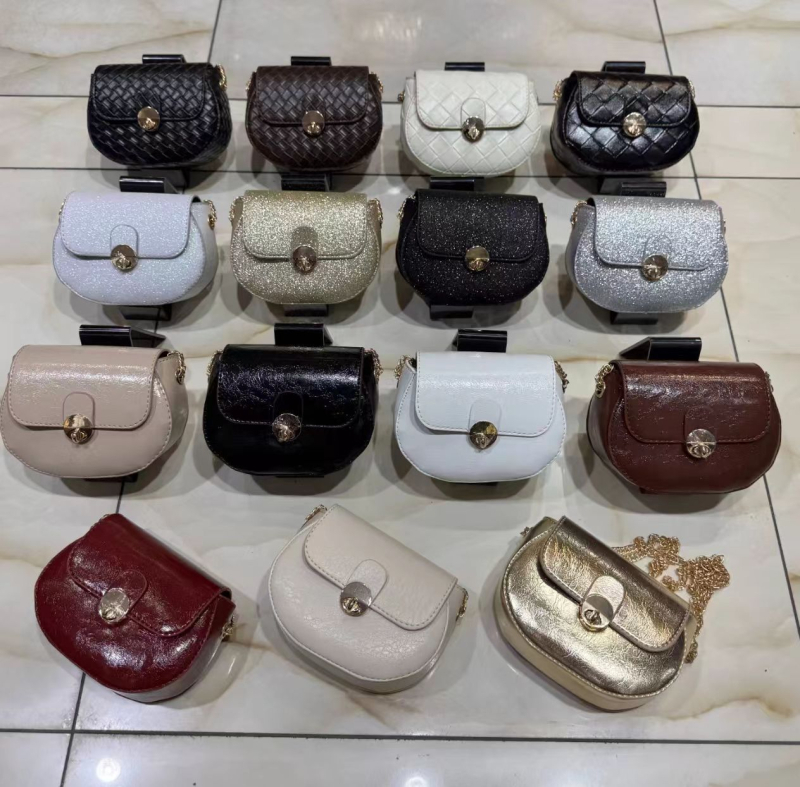 MIXBag ženska torbica za rame i crossbody, PU koža, srednja veličina, zatvarač, casual stil
