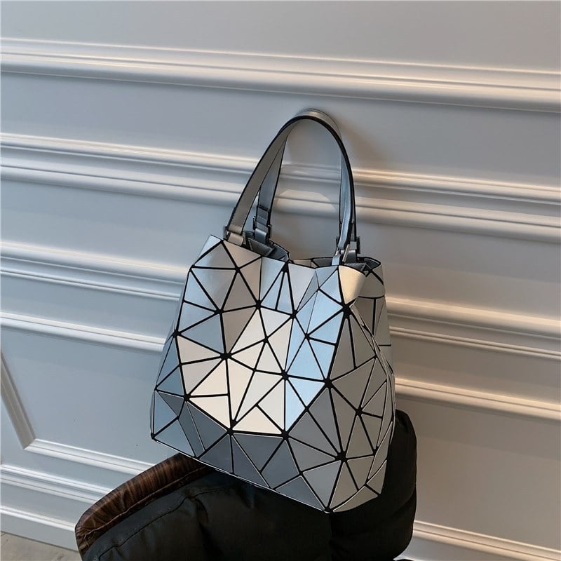 Ženska bucket torba u jednofarbnoj boji s romboidnim geometrijskim uzorkom, korejskog stila, za ramena ili crossbody
