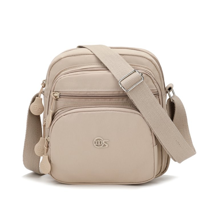 2025 nova ultra‑lagana ženska crossbody torbica od najlona, vodootporna, stilna, minimalistička i svestrana