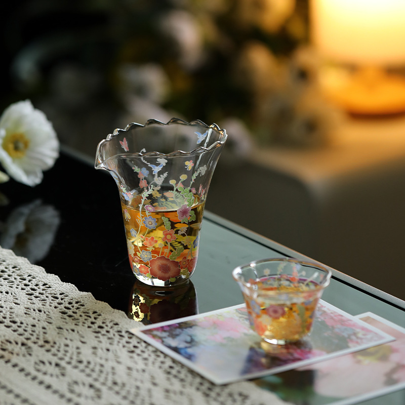 Set de ceai Kung Fu din sticlă rezistentă la temperatură, cu mâner, ceainic cu model floral, bol cu capac în trei părți, cești de ceai verde, ceașcă de degustare și ceașcă de servire