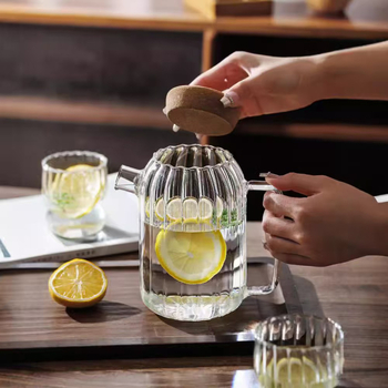 Carafă de apă rece din sticlă borosilikat, capacitate mare, rezistentă la temperaturi, design cu dungi, stil japonez