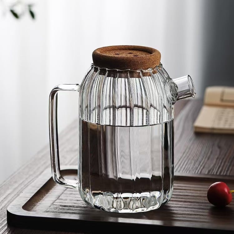 Carafă de apă rece din sticlă borosilikat, capacitate mare, rezistentă la temperaturi, design cu dungi, stil japonez