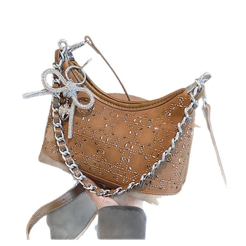 Ženska torbica s kaišem od lanca, lagani luksuz, moderan stil, pogodna za svakodnevno nošenje i putovanja, crossbody, srednja veličina, horizontalni kvadratni oblik