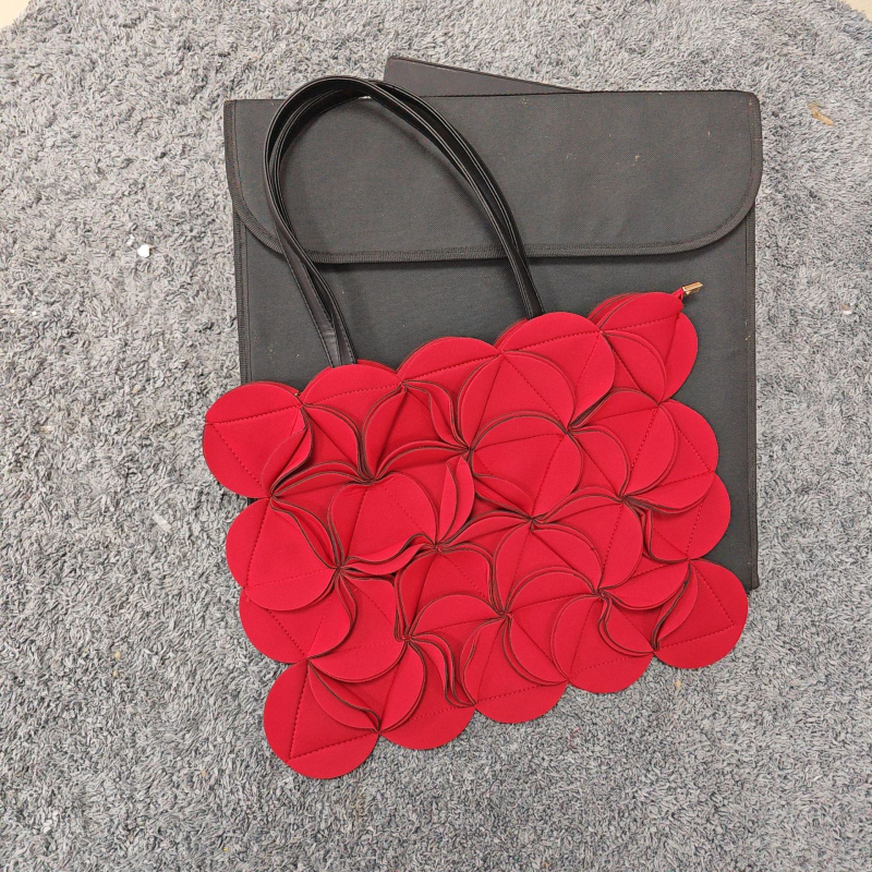 Ženska floralna Tote torba velikog kapaciteta, moderna i svestrana za nošenje preko ramena ili u ruci