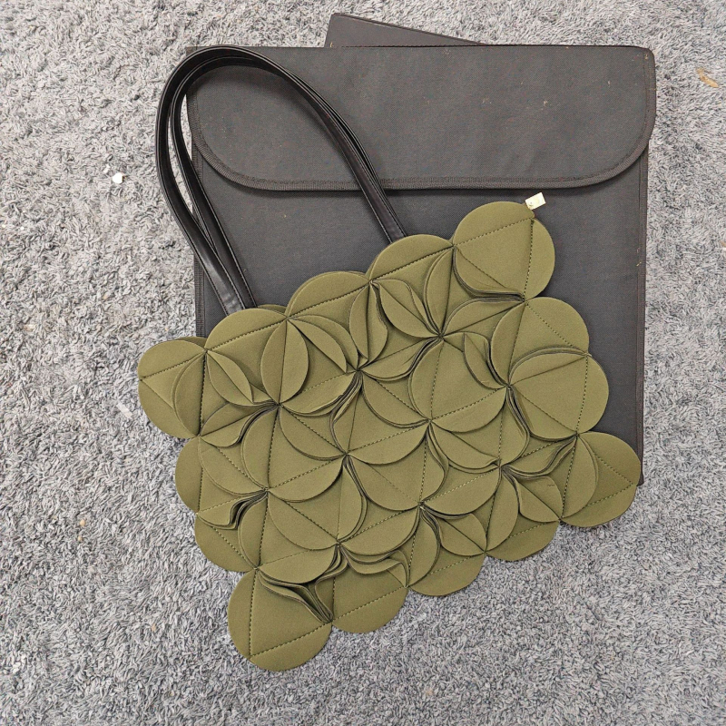Ženska floralna Tote torba velikog kapaciteta, moderna i svestrana za nošenje preko ramena ili u ruci
