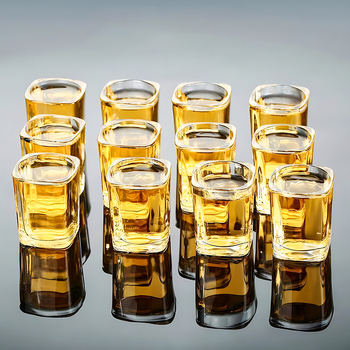 Jingnoya Set de pahare din sticlă pentru băuturi spirtoase, uz casnic, 6–10 bucăți, capacitate 1–100 ml pe pahar, formă pătrată, stil trend național