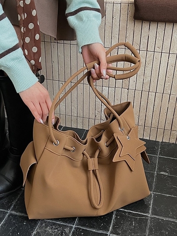 Ženska zimska bucket torba s vrpcom, teksturirana PU, retro niša stil, svakodnevno nošenje preko ramena ili crossbody