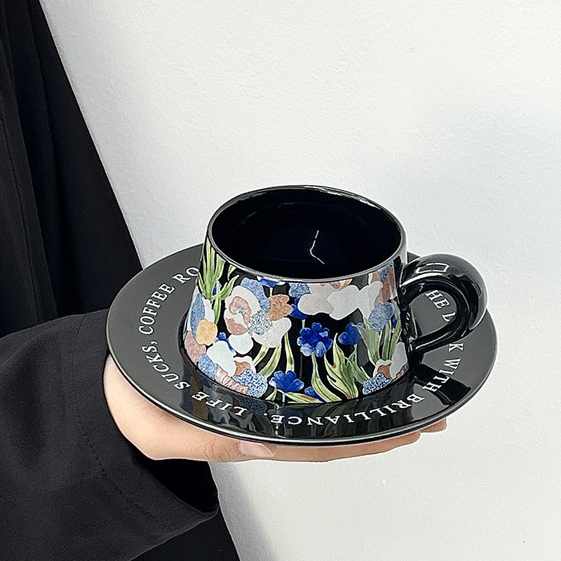 Set cești de cafea cu farfurioară Iris, ceramică retro, senzație premium pentru ceaiul de după-amiază, design elegant și creativ