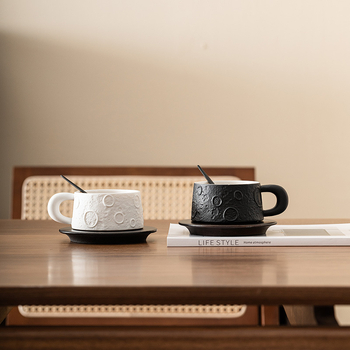 Set ceramic de cafea cu farfurioară în temă planetă, ceașcă latte, ceașcă de ceai după-amiază, portabil pentru cuplu