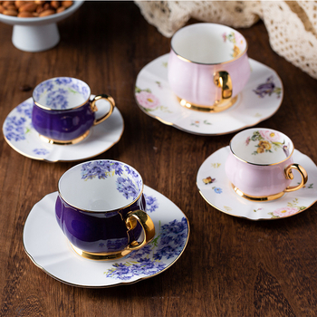 Set de cești de cafea și farfurioare din porțelan cu oase, stil italian, roz și mov, 90 ml, pentru cuplu