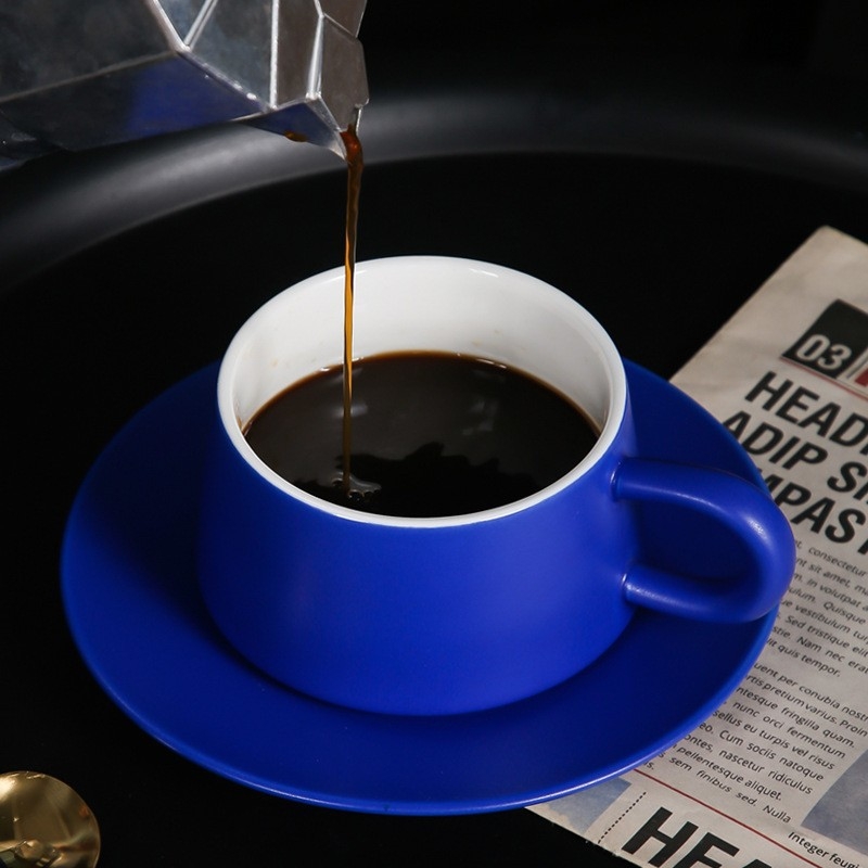Set de cești de cafea cu farfurioare Klein blue, ceramică de înaltă calitate, stil lejer lux pentru birou și ceai de după-amiază